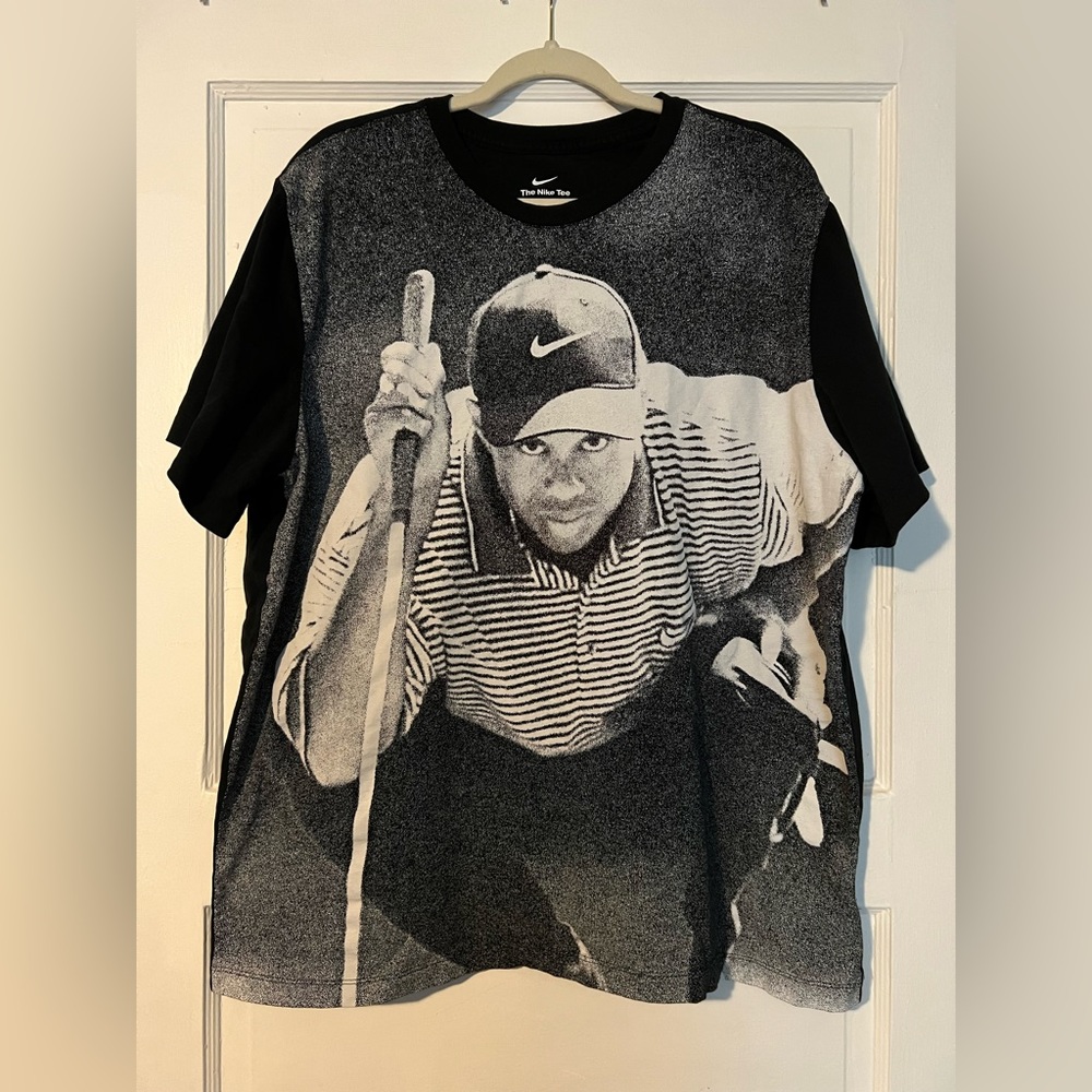 Tiger Woods t shirt
